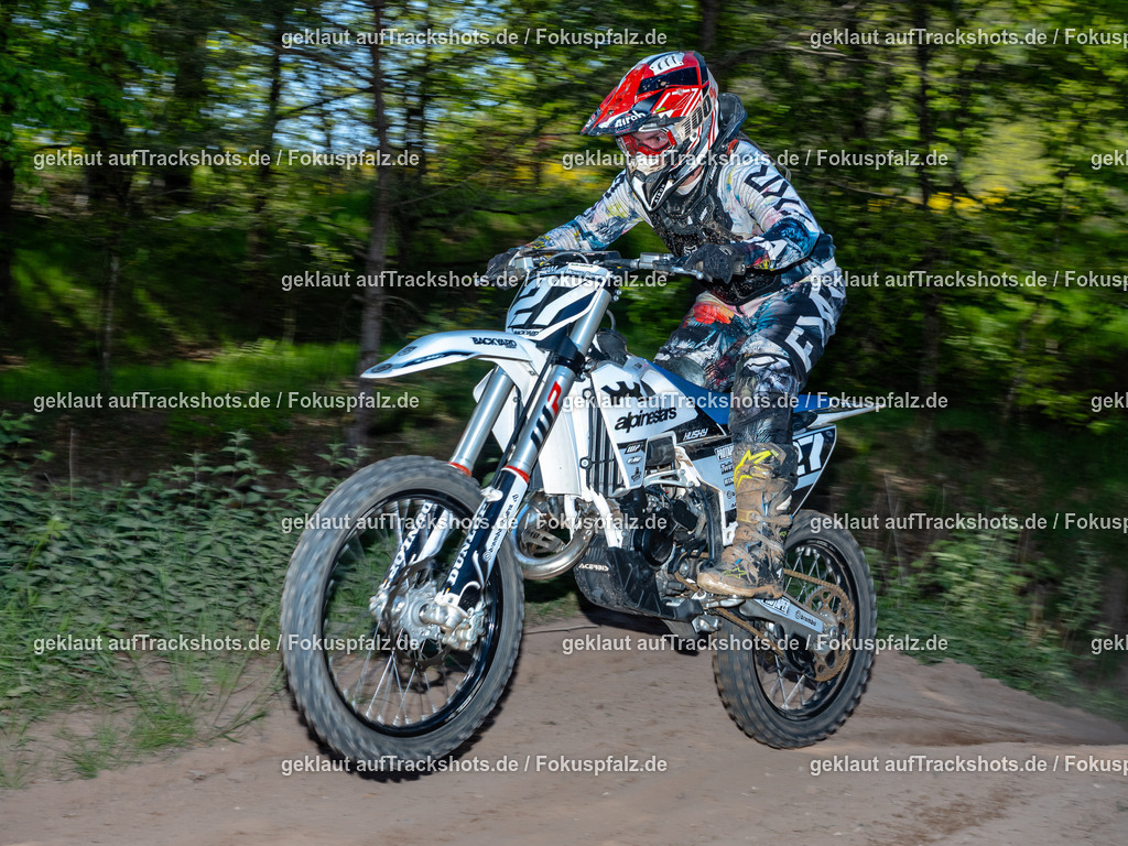 Fischbach-335 | Trackshots.de / Fokuspfalz.de - Realisiert mit Pictrs.com