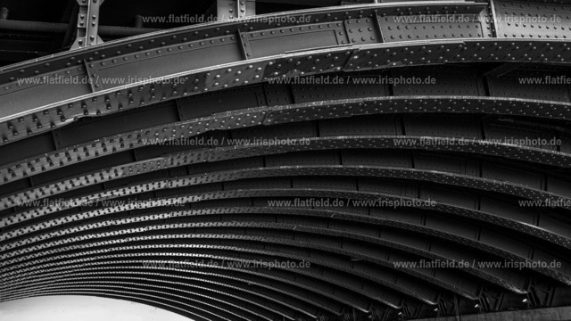 Eisenbahnbrücke Frankfurt-Höchst | Die Eisenbahnbrücke am Höchster Bahnhof