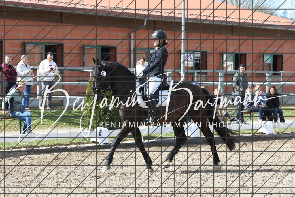 AZ2A3220 | Benjamin Bartmann Photomoments