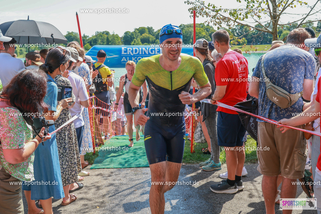 AR7_9040 | Karlsfeld Triathlon 2025 #karlsfeldtriathlon #karlsfeldtriathlon2025  #karlsfeldrace  #yourpictrs #triathlon_karlsfeld #tsveintrachtkarlsfeld #sportshot_your_pictrs @Sportshotphotography @Triathlon Karlsfeld - TSV Eintracht Karlsfeld Triathlon Copyright: www.sportshot.de