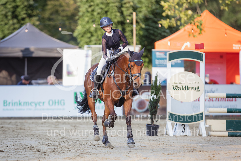 220824_Delbrueck_Stil-A1-330 | Deine schönsten Turniermomente als professionelle Fotos! Entdecke hochwertige Pferdesport-Fotografie im Online-Shop. Jetzt Fotos finden & bestellen!