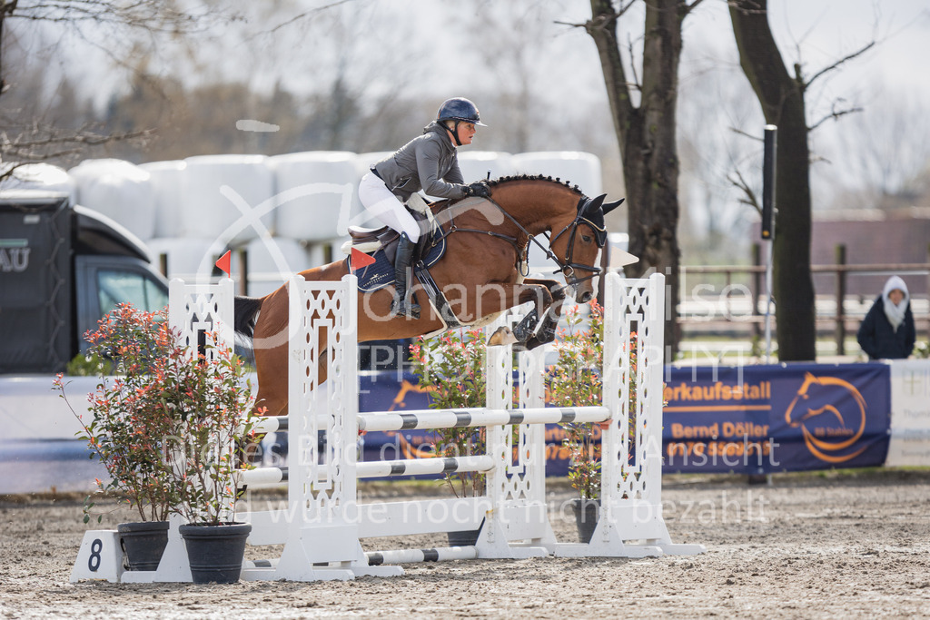 230411_Mühlen_02SprPf-A-206 | Deine schönsten Turniermomente als professionelle Fotos! Entdecke hochwertige Pferdesport-Fotografie im Online-Shop. Jetzt Fotos finden & bestellen!