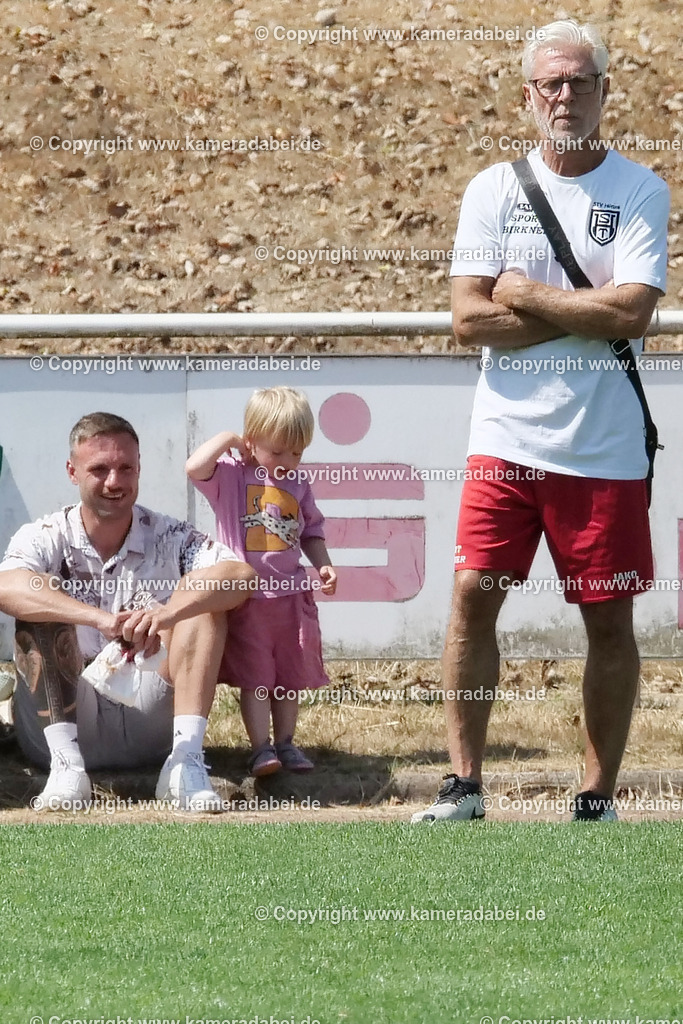 Fußball : Voerder Stadtmeisterschaft am 01.08.2026 auf der Anlage des TV Voerde mit SV 08/29 Friedrichsfeld, SV Spellen und dem TV Voerde. Der STV Hünxe vervollständigt als 4. Mannschaft das Turnier. | Fußball : Voerder Stadtmeisterschaft am 01.08.2026 auf der Anlage des TV Voerde mit SV 08/29 Friedrichsfeld, SV Spellen und dem TV Voerde. Der STV Hünxe vervollständigt als 4. Mannschaft das Turnier. - Realisiert mit Pictrs.com