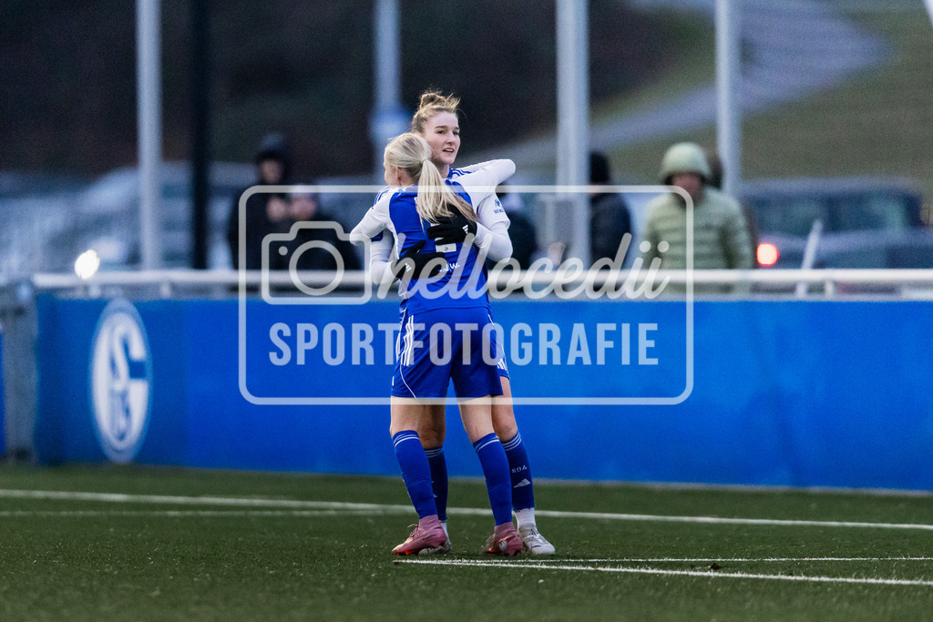 Fußball I Frauen I Saison 2025-2026 I Testspiel I FC Schalke 04 - SpVg Aurich I 14.02.2026-039 | realhellocedii - Realisiert mit Pictrs.com