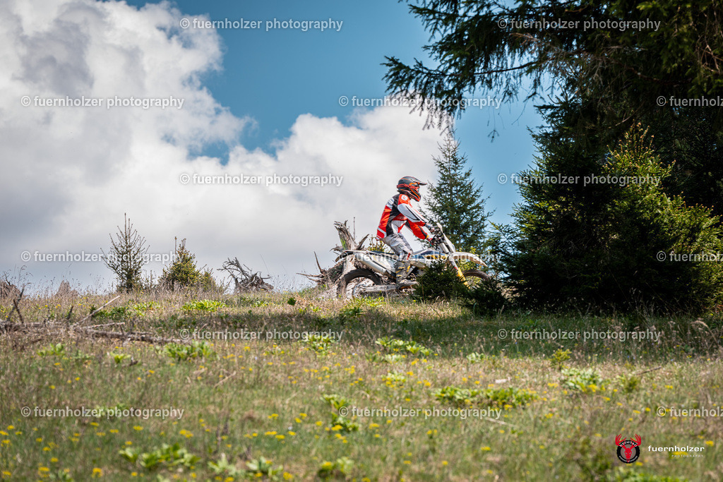 fuernholzer_250501-C2-269 | Fotografische Impressionen von der Red Stag Enduro Extreme by fuernholzer-photography.com. Endurosport in Österreich fotografisch festgehalten von fuernholzer. Auftragsfotografie für Private, Gewerbefotos und Industriefotografie. Eventfotografie, Sportfotografie und Motorsportfotografie. Anbieter von Fotoworkshops, Fototraining, fotografischen Vorträgen und Fotoseminaren.