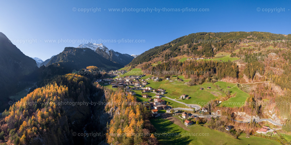 Finkenberg im Herbst copyright  Thomas Pfister-2 | PHOTOGRAPHY BY THOMAS PFISTER