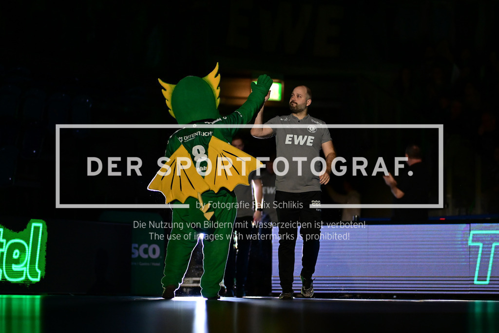 Handball I Frauen I Saison 2025-2026 I 1. HBF I 9. Spieltag I VfL Oldenburg - HSG Blomberg-Lippe I 73151 | Der Sportfotograf. - Realisiert mit Pictrs.com