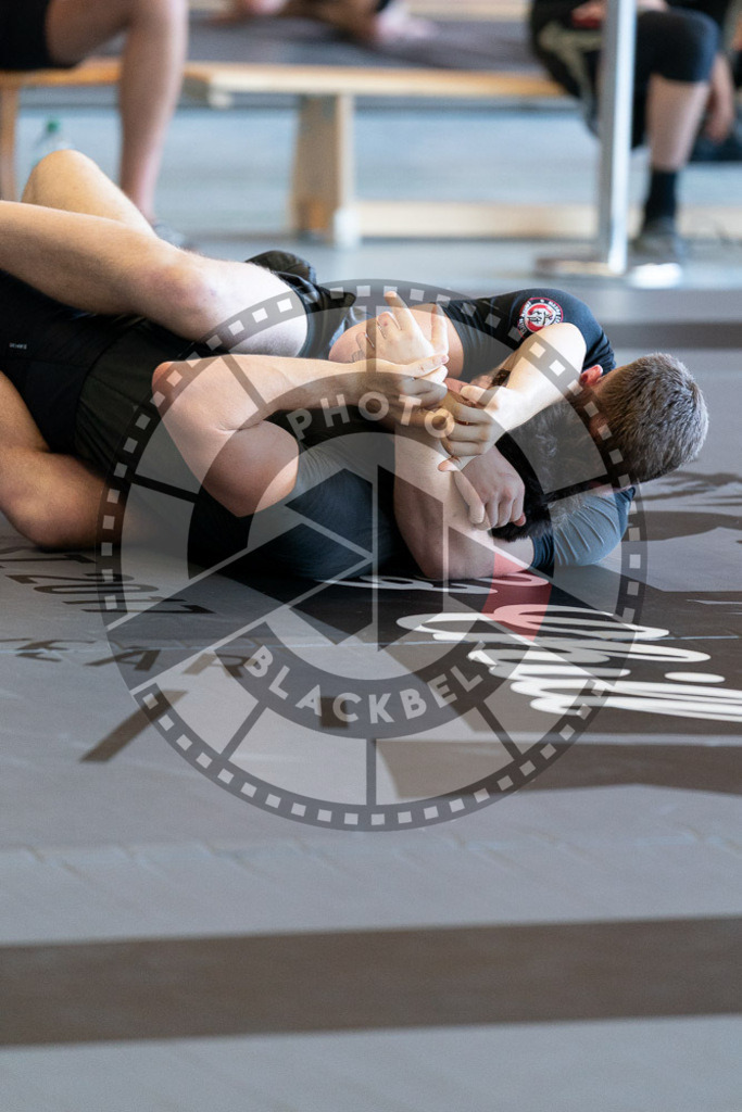 20250329PBB0427 | Fighters compete during the International Luta Livre (ILLCS) Germany IX Spring 2025 Competition spring on March 29, 2025 in Hannover, Germany.© Chiara Dazi