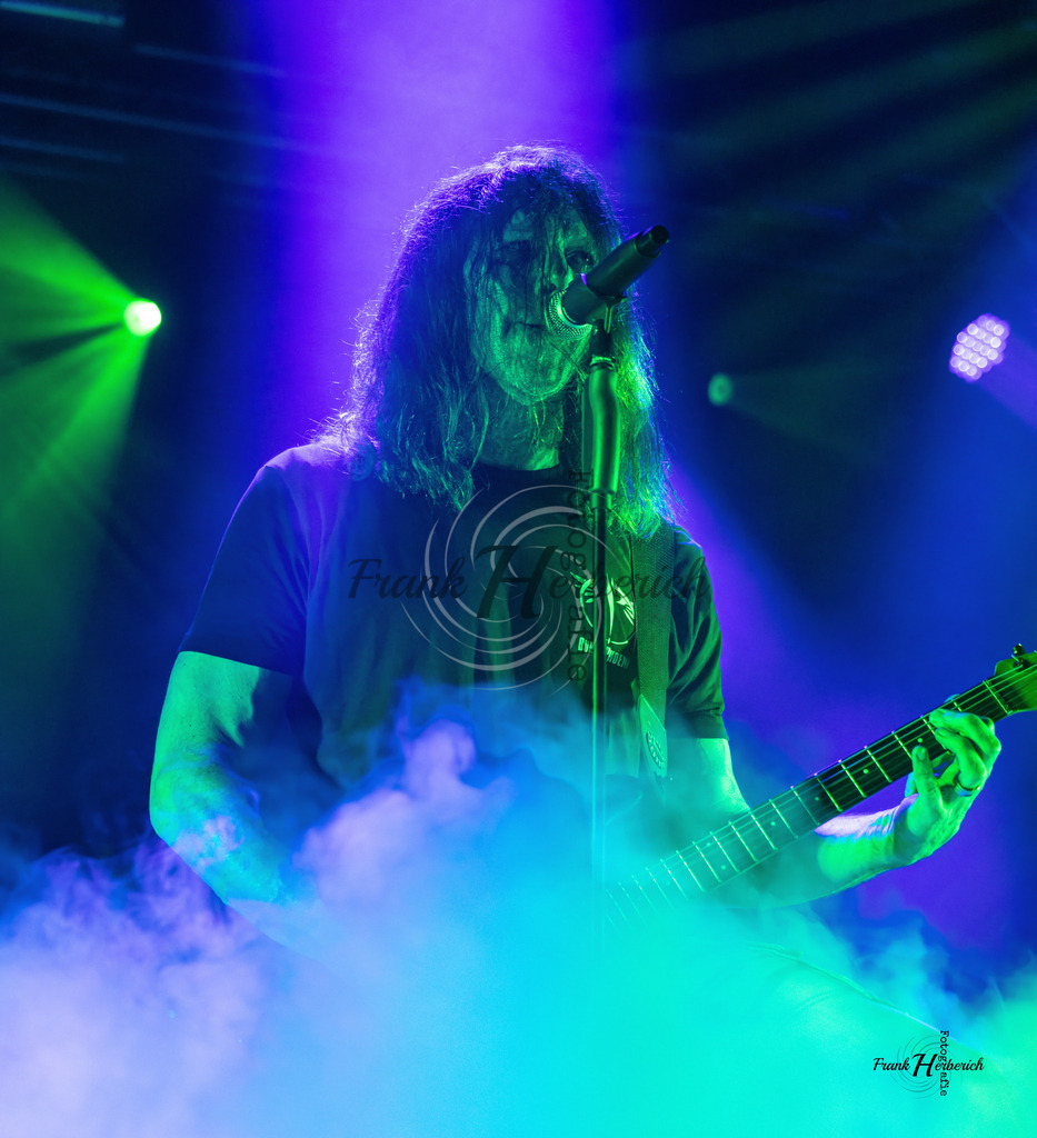 Justice 23.12.2025 | Frank Herberich Fotografie, Frank Herberich, Fotografie, Hochzeit, Portrait, St. Peter Ording, Ording, Westerhever, Nordsee, Frank Fotografie, Hardheim,  Odenwald,Walldürn, Band,Eventfotografie - Realisiert mit Pictrs.com