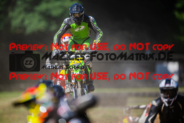 MaZZes_FotoMatrix_220702_3809 | S2