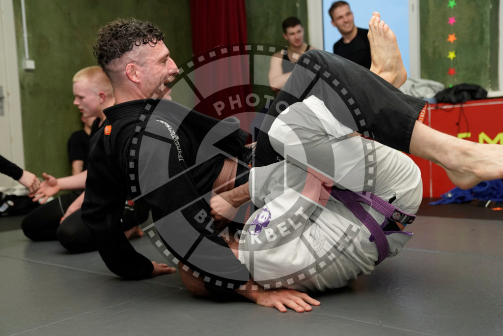 20240413PBB7627 | Fighters compete during the Grapplethon 24hours of rolling for a reason in Hamburg, Germany, on April 13, 2024.