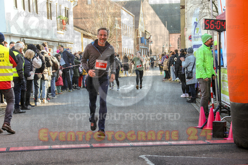 241201_1232_EX1_2564 | Sportfotografie im Rhein-Sieg Kreis, Köln, Bonn, NRW, Rheinland Pfalz, Hessen, etc. Unser Tätigkeitsfeld umfasst den Laufsport vom Volkslauf über den Marathon, Duathlon, Triathon bis zum Ultralauf wie Kölnpfad Ultra oder Schindertrail.