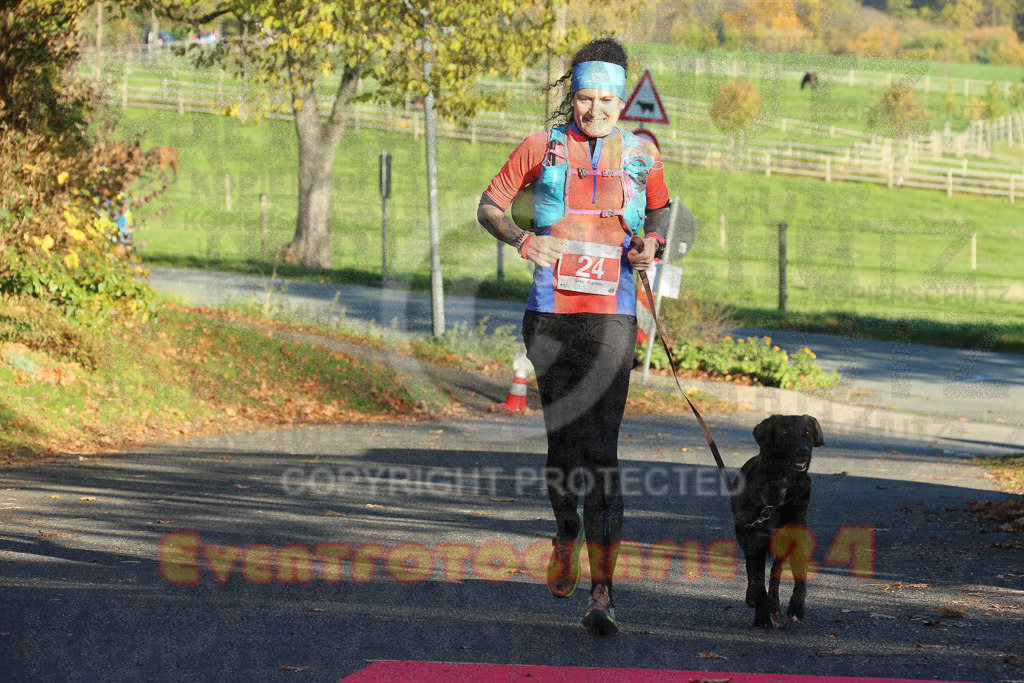 221113_1414_EX1_0049 | Sportfotografie im Rhein-Sieg Kreis, Köln, Bonn, NRW, Rheinland Pfalz, Hessen, etc. Unser Tätigkeitsfeld umfasst den Laufsport vom Volkslauf über den Marathon, Duathlon, Triathon bis zum Ultralauf wie Kölnpfad Ultra oder Schindertrail.