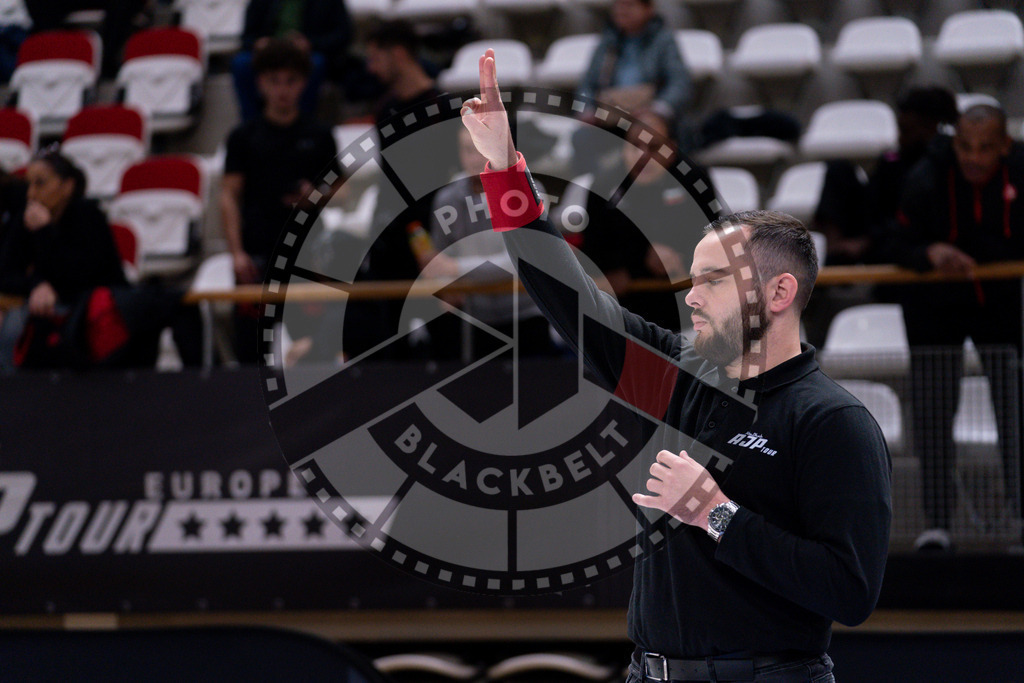 20241013PBB2408 | Athletes compete during the AJP Tour Europe Continental Jiu-Jitsu Amateurs & Masters Championship on October 13, 2024 in Almere near Amsterdam, Netherlands. © Chiara Dazi / photoblackbelt