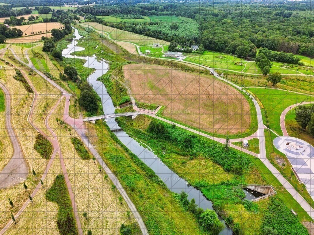 Luftbild Emscherland in Castrop-Rauxel | Emscherland in Castrop-Rauxel - Realisiert mit Pictrs.com