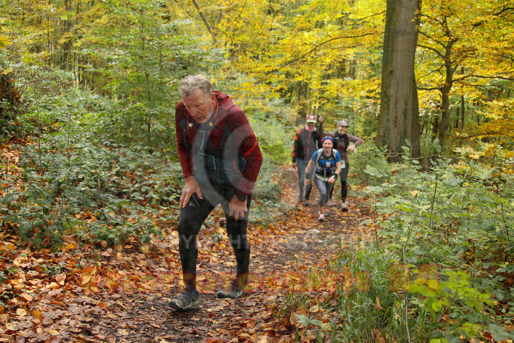 251026_1323_EV4_6860 | Sportfotografie im Rhein-Sieg Kreis, Köln, Bonn, NRW, Rheinland Pfalz, Hessen, etc. Unser Tätigkeitsfeld umfasst den Laufsport vom Volkslauf über den Marathon, Duathlon, Triathon bis zum Ultralauf wie Kölnpfad Ultra oder Schindertrail.