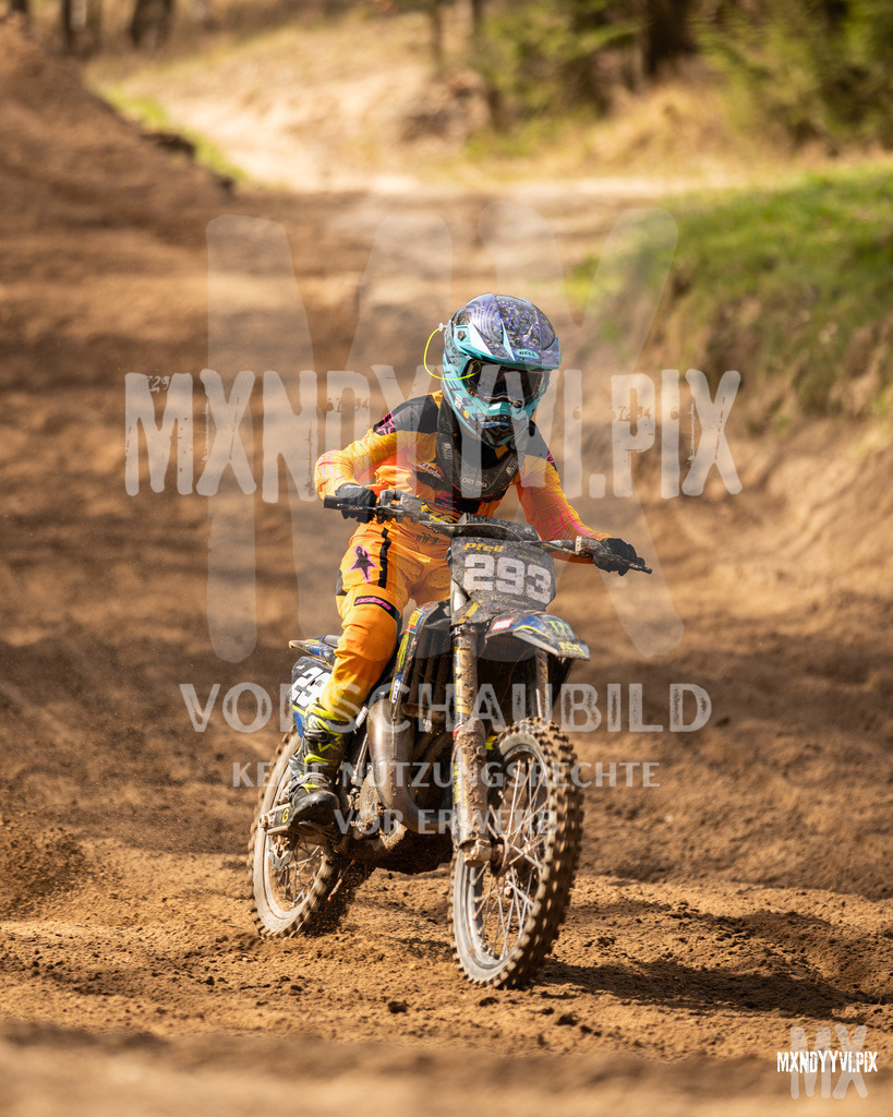 866A2542 | mxndyyvipix