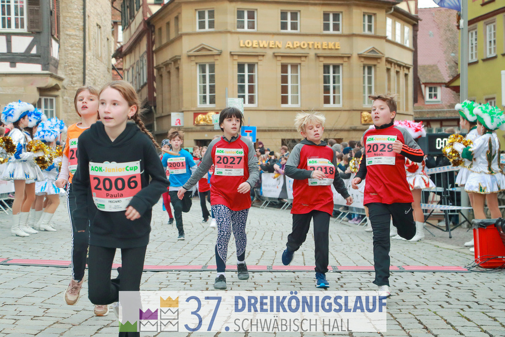 AOK JuniorCup 400m | 3Koenigslauf 2023 - Realisiert mit Pictrs.com