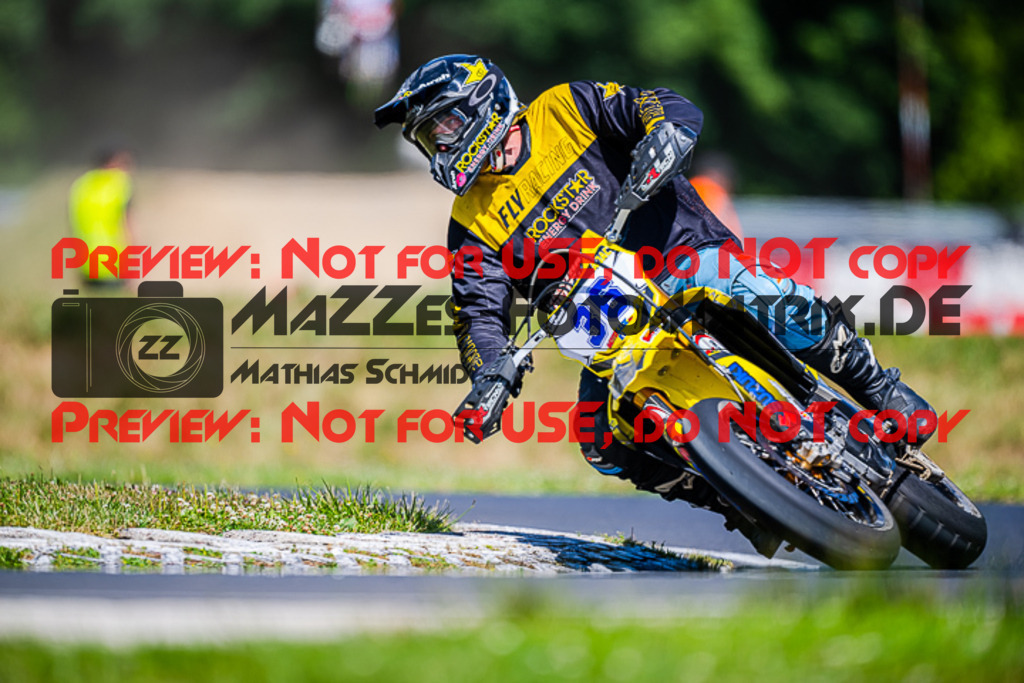 MaZZes_FotoMatrix_220702_2324 | S3