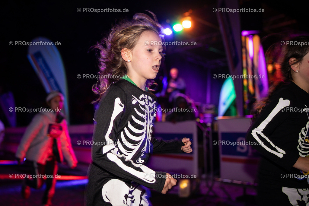 Halloween Run 2025 in Koeln, 31.10.2025 | Impressionen vom Halloween Run 2025 am 31.10.2025 in Koeln (Forstbotanischer Garten Rodenkirchen). Foto: Axel Kohring/Beautiful Sports