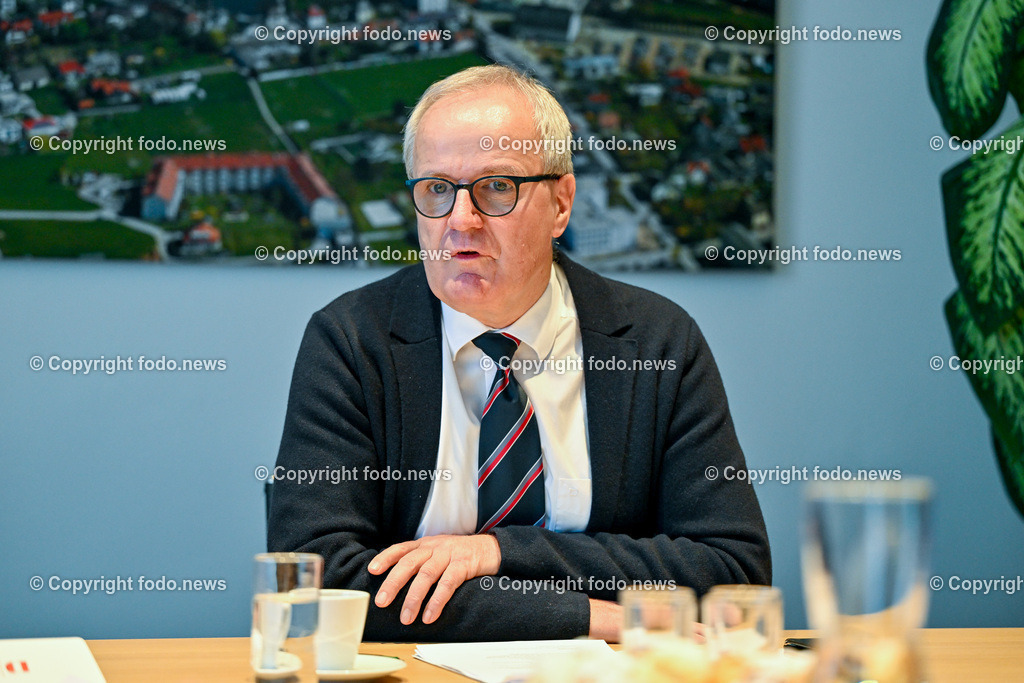 Pressekonferenz Bgm. Freistadt_ 18.12.2023-14 | 18.12.2023, Freistadt, AUT, Pressekonferenz Bgm. zur Bilanz im Bild Christian Gratzl (SP, Bgm. Freistadt)