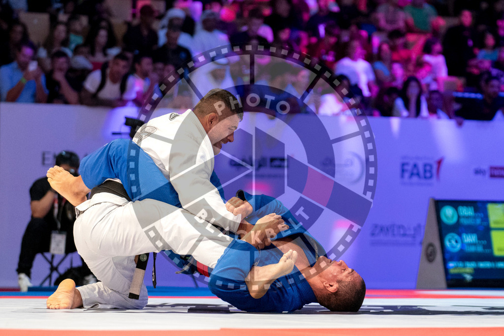 20231107PBB5253 | Fighters compete during the AJP World Master Championship in the Mubadala Arena in Abu Dhabi, Arab United Emirates, on November 7, 2023.