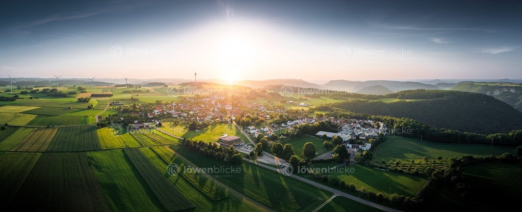 Aufhausen im letzten Licht des Tages | löwenblicke | shop