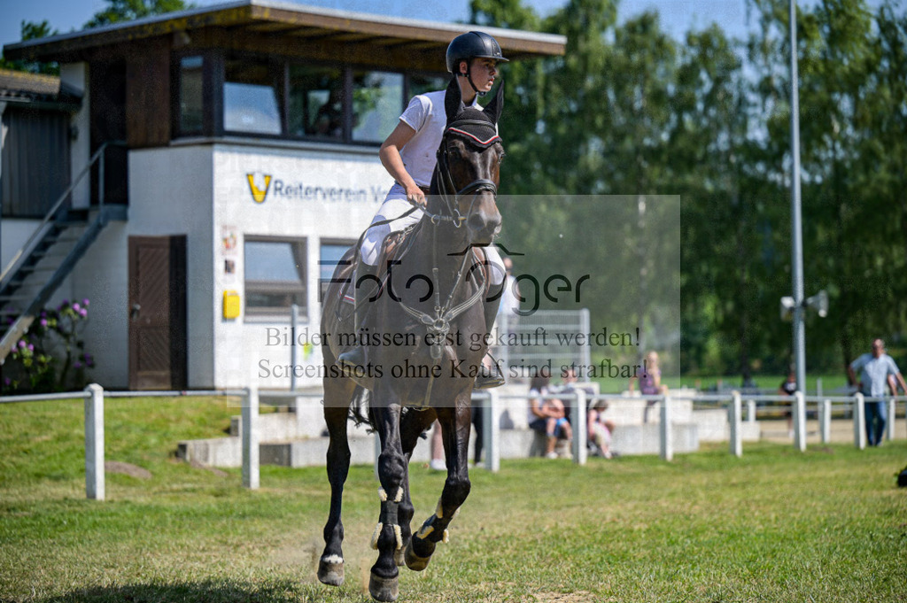 Reitturnier Voxtrup | Entdecke hochwertige Reitturnierfotos von Foto Oger. Professionell, emotional und authentisch – jetzt Lieblingsmomente im Shop bestellen.Deutschlandweite Turnierfotografie. - Realisiert mit Pictrs.com