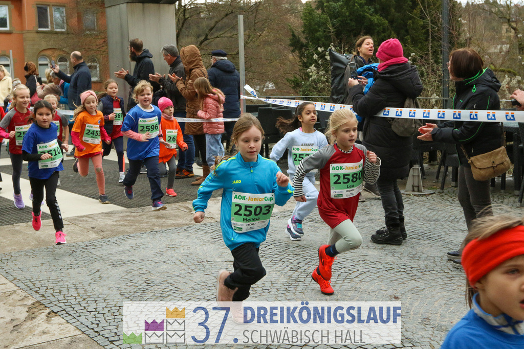 AOK JuniorCup 400m | 3Koenigslauf 2023 - Realisiert mit Pictrs.com