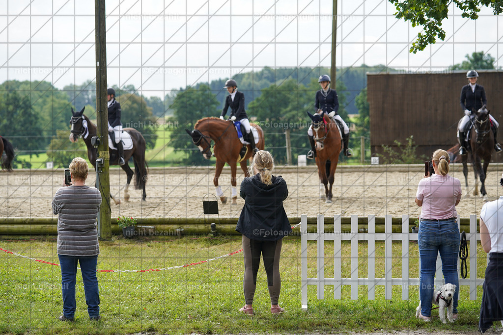 20230826-FAH05076 | Forstinning, 2023, Dressurturnier, Turniersportbilder, Turnierfotografen Bayern, Fotoagentur Herrmann, Reitsportfotografie, Turnierbilder