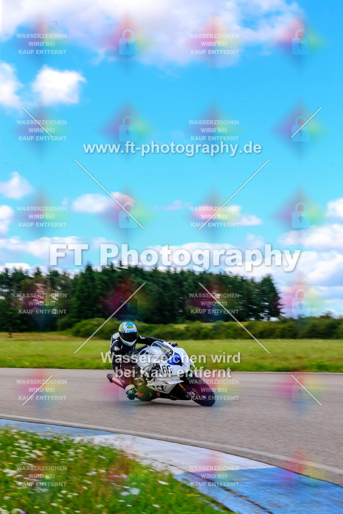 _OUR6618 | Hier findet Ihr Bilder von Touristenfahrten auf der Nürburgring Nordschleife oder von anderen Veranstaltungen die ich besucht habe. Viel Spass beim Durch Schauen 