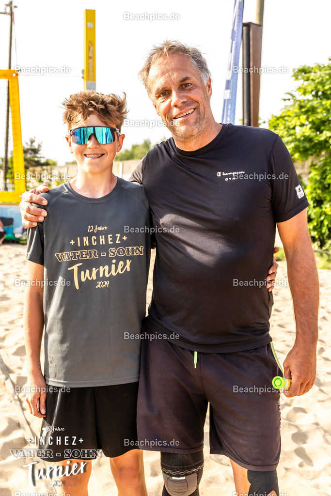 2024-00099948-Vater-Sohn-Turnier-2 | 09.05.2024; Berlin Foto: Gerold Rebsch - www.beachpics.de