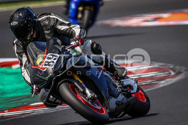 0089-250804AM-019_89 | Deine Full-Service-Agentur für ✔️Videoproduktionen und ✔️Motorsportfotografie Jetzt Angebot anfragen!