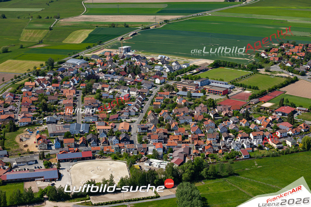 Das Luftbild der Stadt Mitwitz wurde 2020 vom Flugzeug heraus erstellt (keine Drohne) Aufnahmehöhe ca.400 Meter- hohe Auflösung und Qualität garantiert!
