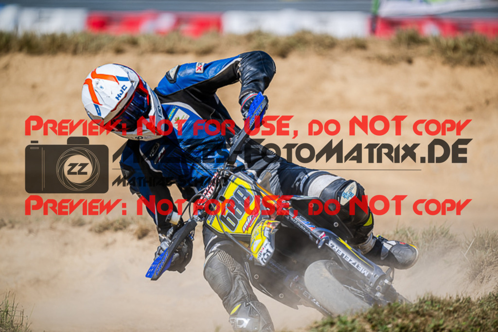 MaZZes_FotoMatrix_220703_5082 | S1