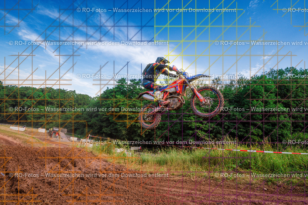4 Lauf Schlüchtern IGE 2026-753 | Sportfotografie von RO-Fotos: Motorsport, Motocross, Enduro, Laufveranstaltungen und Triathlon. Professionelle Fotos von Sportlern und Events. - Realisiert mit Pictrs.com