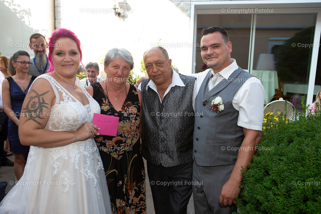 KERSTINFREDYHOCHZEIT_260822_198 | bilder, linz, photo, foto, fussball, sport, fotolui, bundesliga