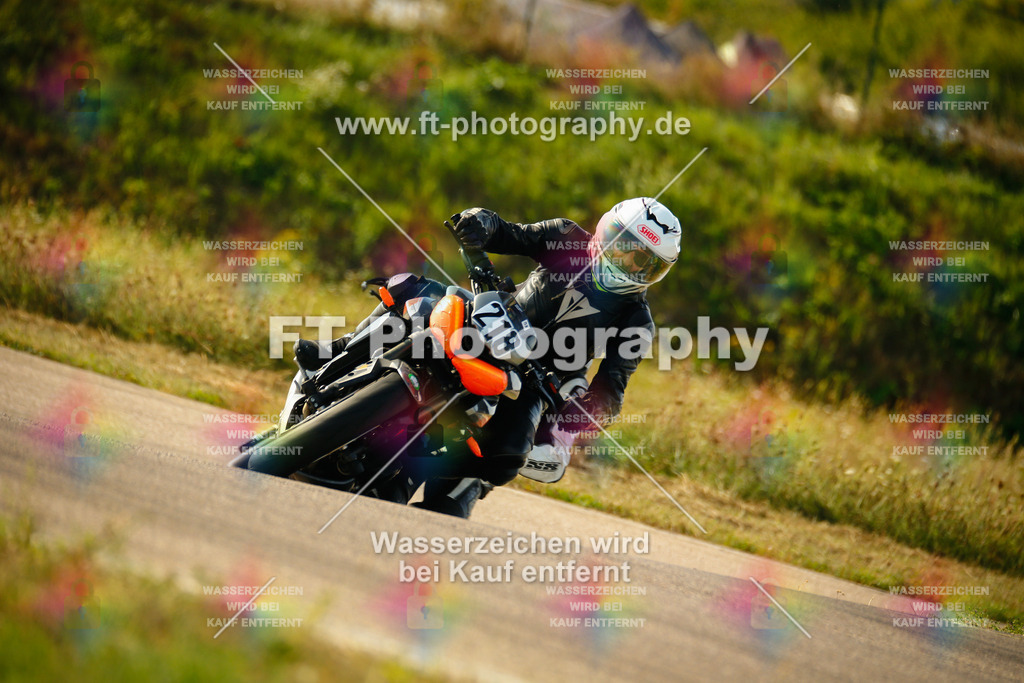 _MOT6013 | Hier findet Ihr Bilder von Touristenfahrten auf der Nürburgring Nordschleife oder von anderen Veranstaltungen die ich besucht habe. Viel Spass beim Durch Schauen 