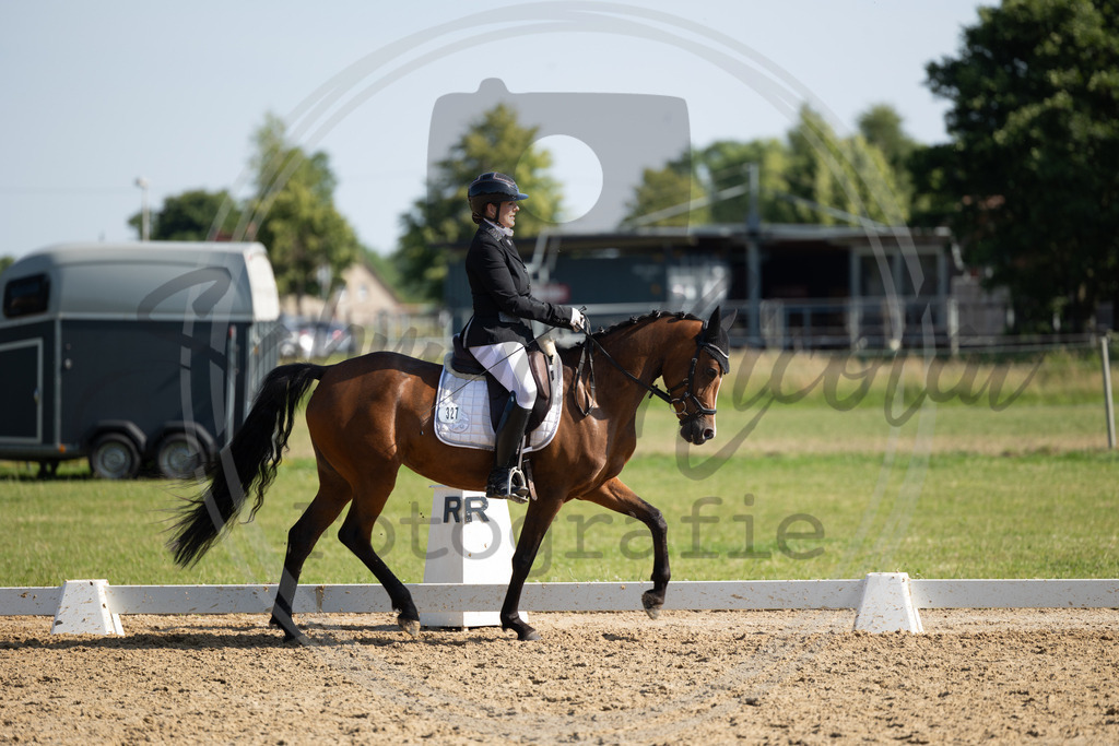 994A4366 | sabrinanicolaifotografie - Realisiert mit Pictrs.com