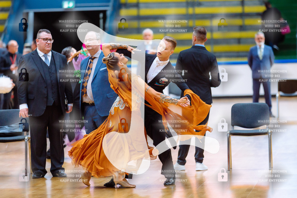 Hessen Tanzt WDSF International Open Standard 2nd (18) Yahor Boldysh _ Irina Averina (TSC Excelsior Dresden)-2025-05-17-9628 | Webshop for digital downloads and prints of dance sport, event & show photographer Julian Link - Realisiert mit Pictrs.com