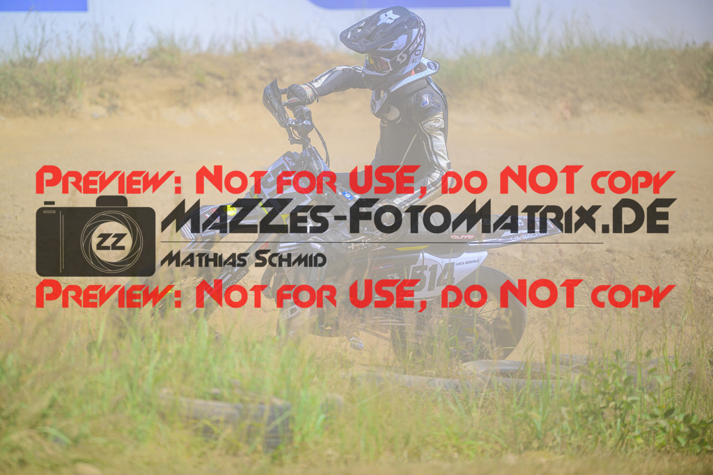 MaZZes_Fotomatrix_20250704_6007705_8286 | GELB