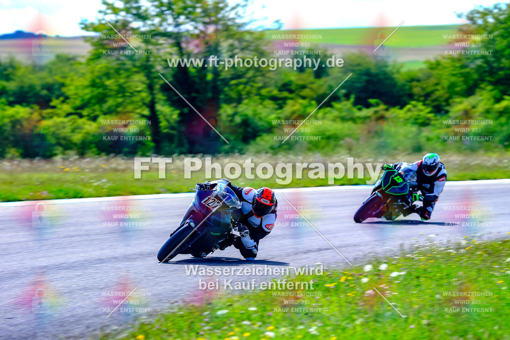 _OUR5736 | Hier findet Ihr Bilder von Touristenfahrten auf der Nürburgring Nordschleife oder von anderen Veranstaltungen die ich besucht habe. Viel Spass beim Durch Schauen 