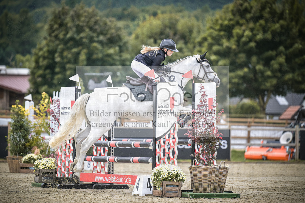 DOS_0960 | Entdecke hochwertige Reitturnierfotos von Foto Oger. Professionell, emotional und authentisch – jetzt Lieblingsmomente im Shop bestellen.Deutschlandweite Turnierfotografie. - Realisiert mit Pictrs.com