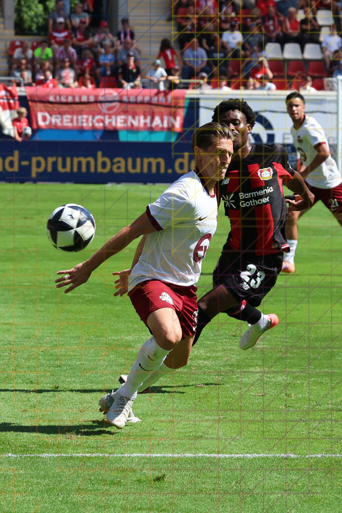TB_B0674 | professionelle Sport- und Eventfotografie von Tomafocus – dynamische Bilder, emotionale Momente und hochwertige Aufnahmen für jeden Anlass. - Realisiert mit Pictrs.com