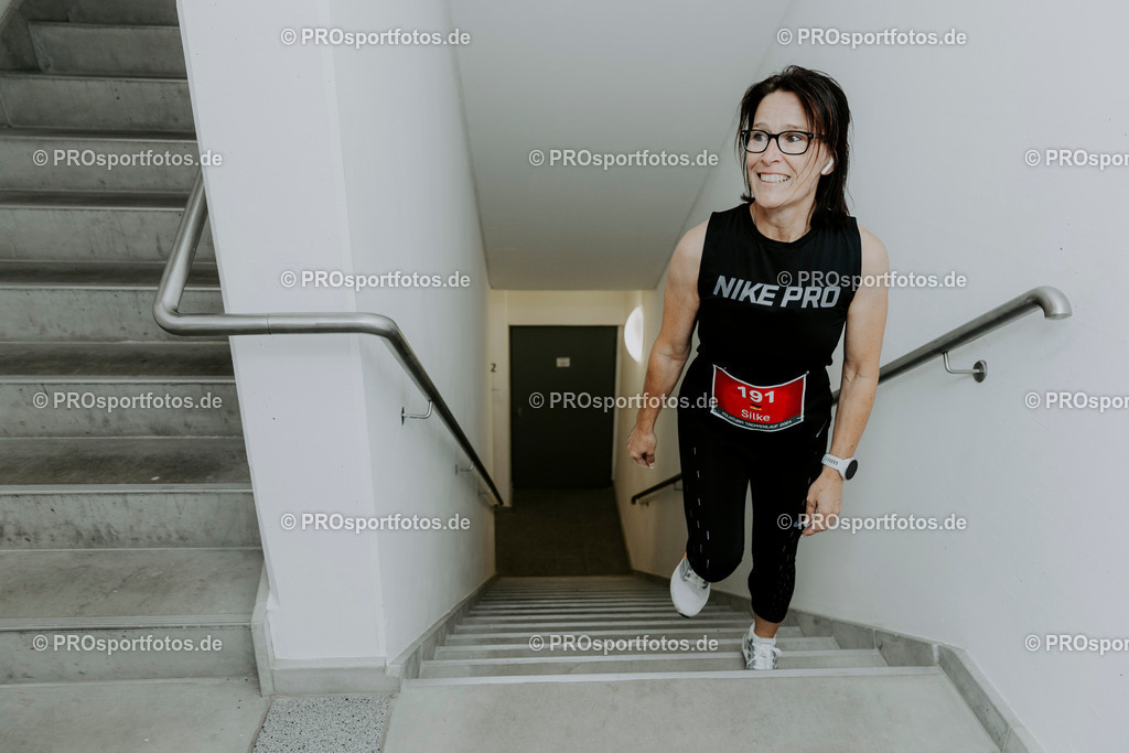 240825_Treppenlauf-532 | Professionelle Fotos Ihrer Laufsportveranstaltung.