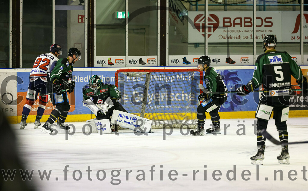 2022-10-23_124_TSV_Erding_gegen_ESC_Kempten | Erding, Deutschland, 23.10.2022:
Eishockey, Bayernliga 2022 / 2023, 7. Spieltag, TSV Erding gegen ESC Kempten, Endergebnis: 

Foto: Christian Riedel / fotografie-riedel.net