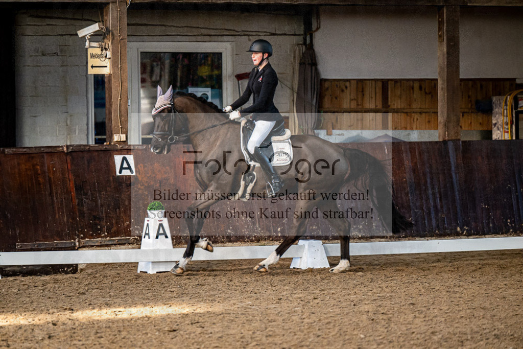 20240308-DOS_4769 | Entdecke hochwertige Reitturnierfotos von Foto Oger. Professionell, emotional und authentisch – jetzt Lieblingsmomente im Shop bestellen.Deutschlandweite Turnierfotografie. - Realisiert mit Pictrs.com