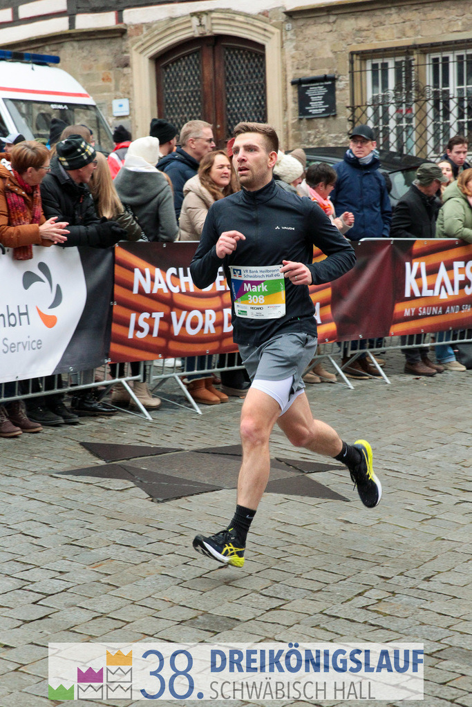 10km VR Bank Hauptlauf | 3 Koenigslauf 2024 10km VR Bank Hauptlauf - Realisiert mit Pictrs.com