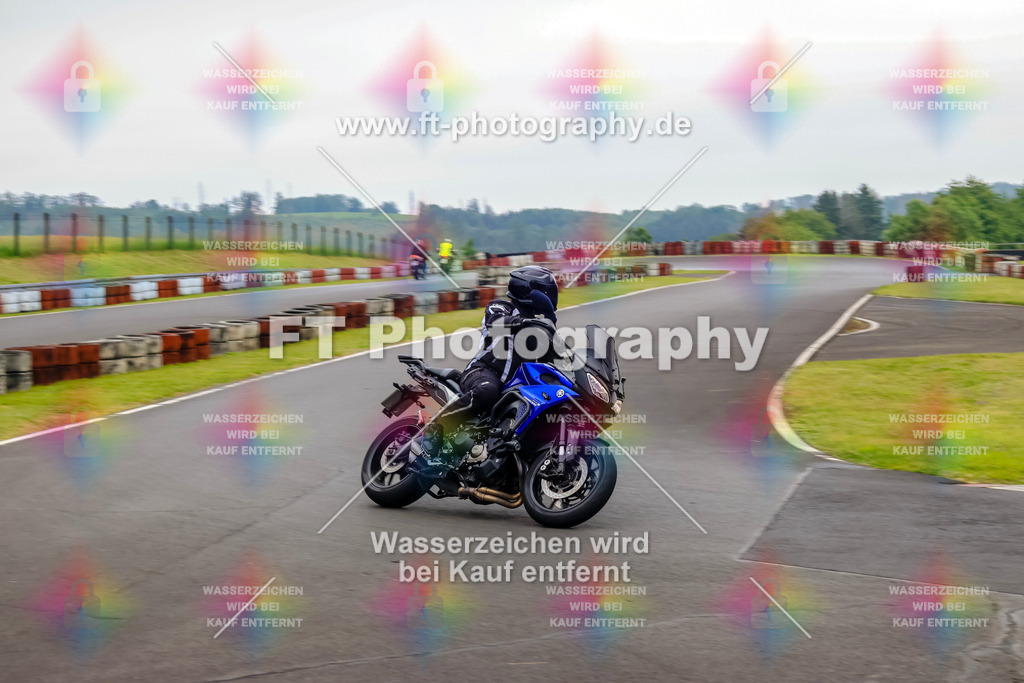 OBK-5378 | Hier findet Ihr Bilder von Touristenfahrten auf der Nürburgring Nordschleife oder von anderen Veranstaltungen die ich besucht habe. Viel Spass beim Durch Schauen 