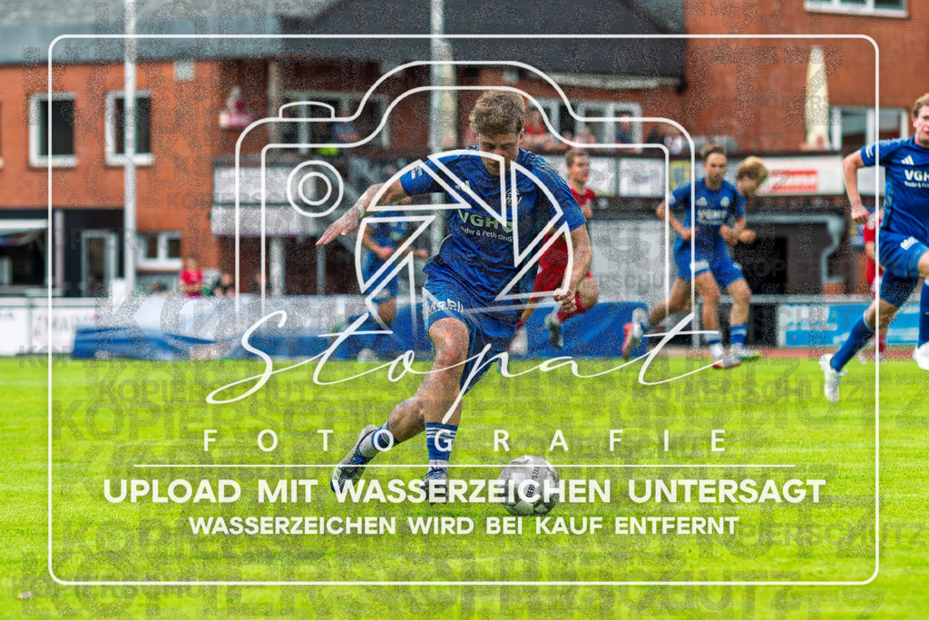 Landesliga Herren LG - TV Jahn Schneverdingen vs. MTV Eintracht Celle | Tom Schaper (MTV Eintracht Celle #10); Landesliga Herren LG - TV Jahn Schneverdingen vs. MTV Eintracht Celle am 06.06.2026 in Osterwaldstadion, Schneverdingen - Realisiert mit Pictrs.com